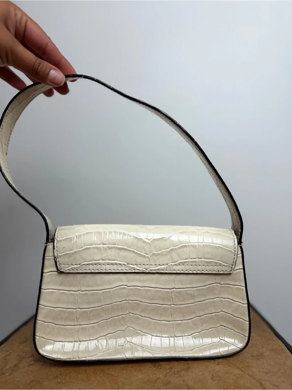 Vintage Guess Croc Embossed Shoulder Bag Y2K Cream Ivory Baguette Purse - Picture 5 of 11